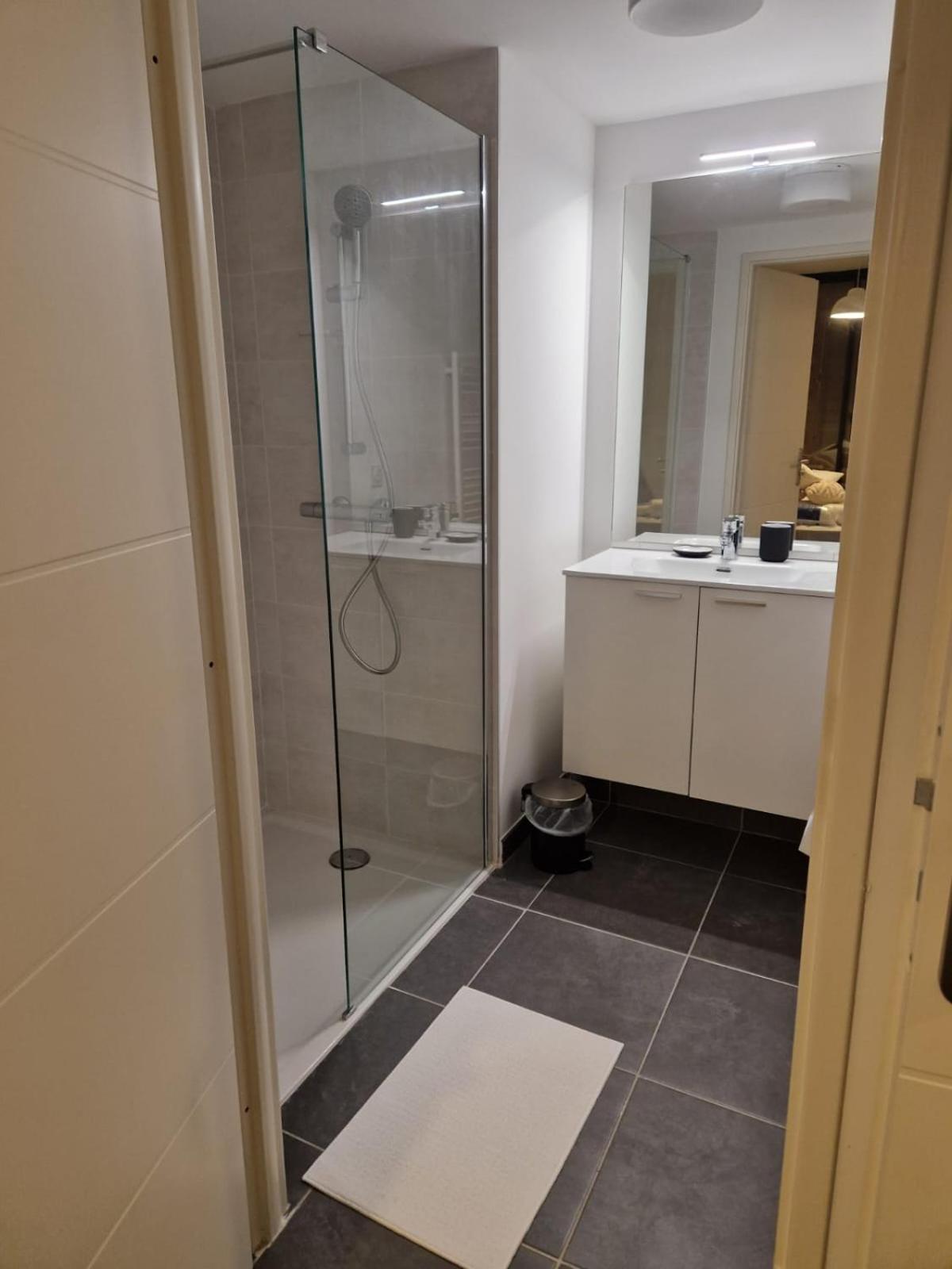 Appartement Bormes Екстериор снимка