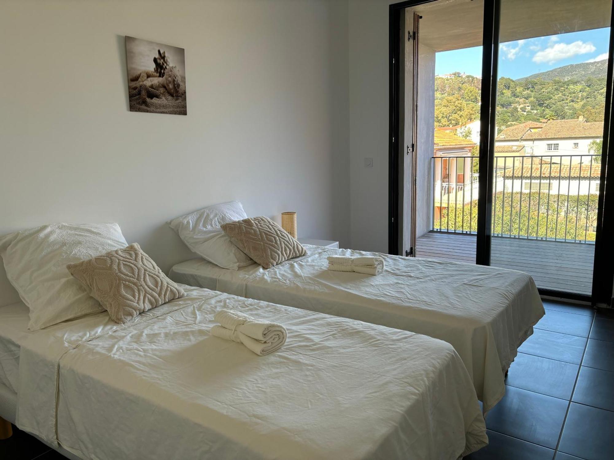 Appartement Bormes Екстериор снимка